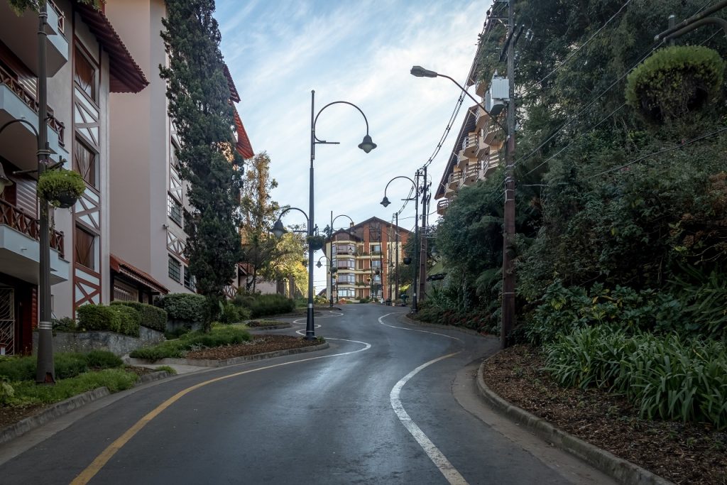 4 razões para visitar a Rua Torta de Gramado!